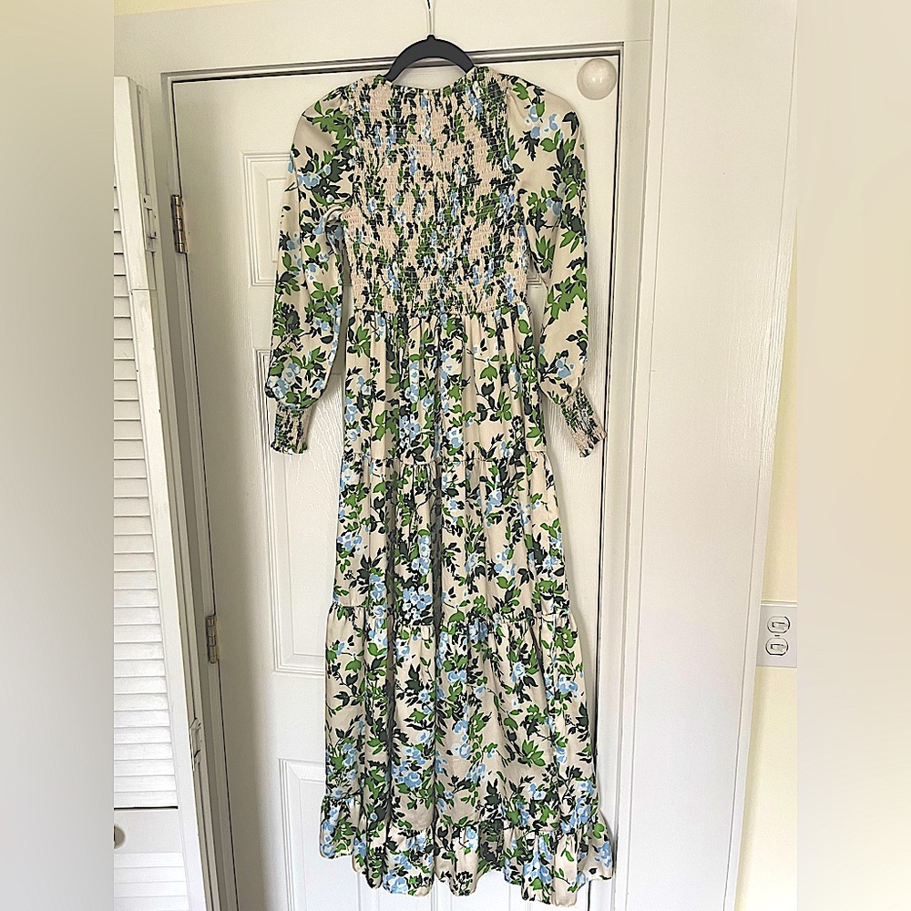 Tuckernuck - Beige w/ Blue & Green Floral Print Smocked Dress Sz XS - Picture 8 of 15